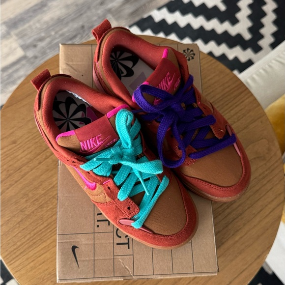 Nike Dunk Low Disrupt 2 Desert Bronze - Picture 3 of 8